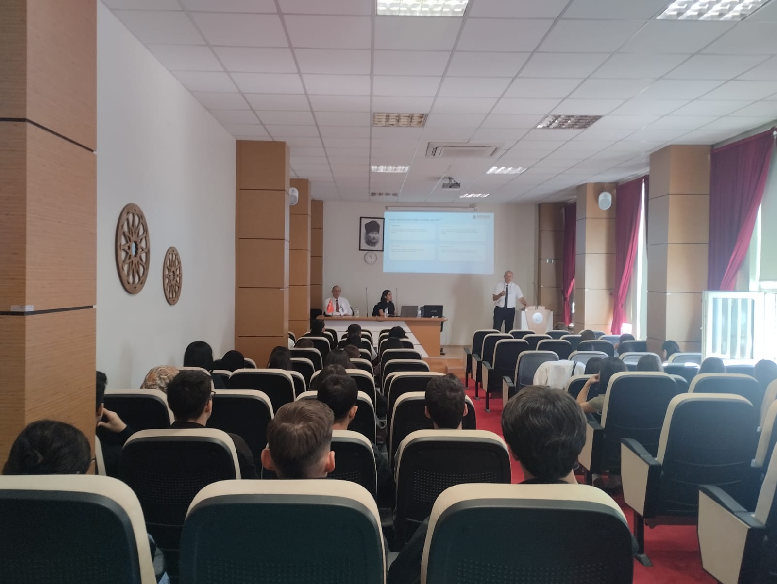 Sertifikalı Sigortacılık Ekran Eğitimleri Seminerlerinin İlki Gerçekleştirildi
